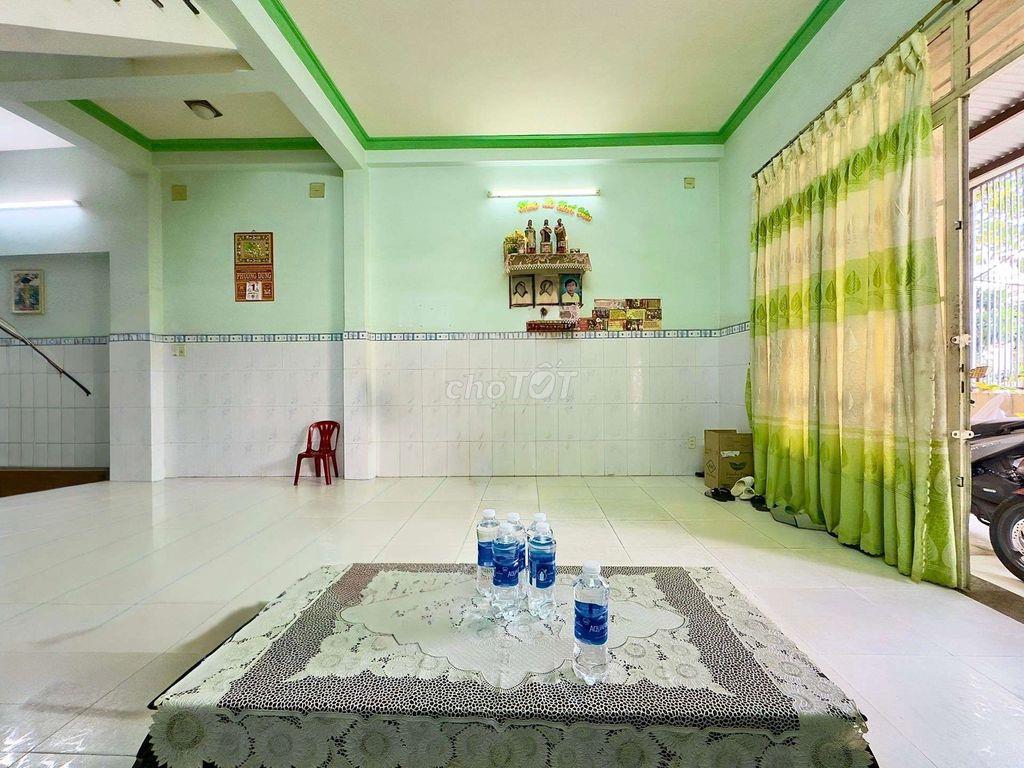 nhà nguyễn anh thủ 5,8 x 16 xây 2lâu 4ph ngủ 3 wc hẻm xe tải shr ,