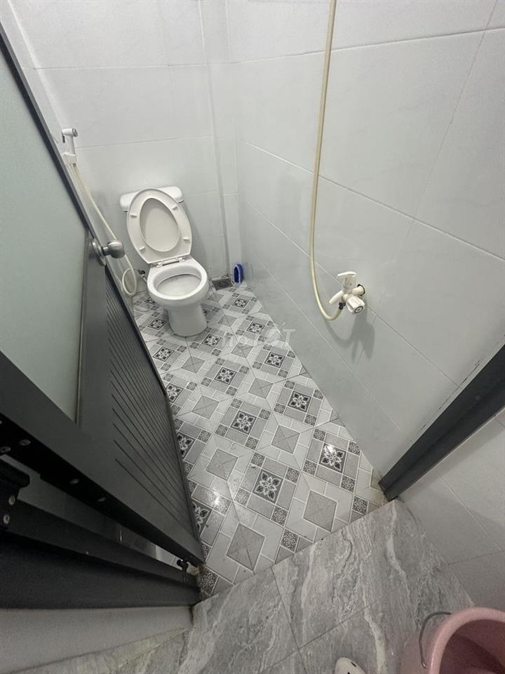 tìm người ở ghép ak