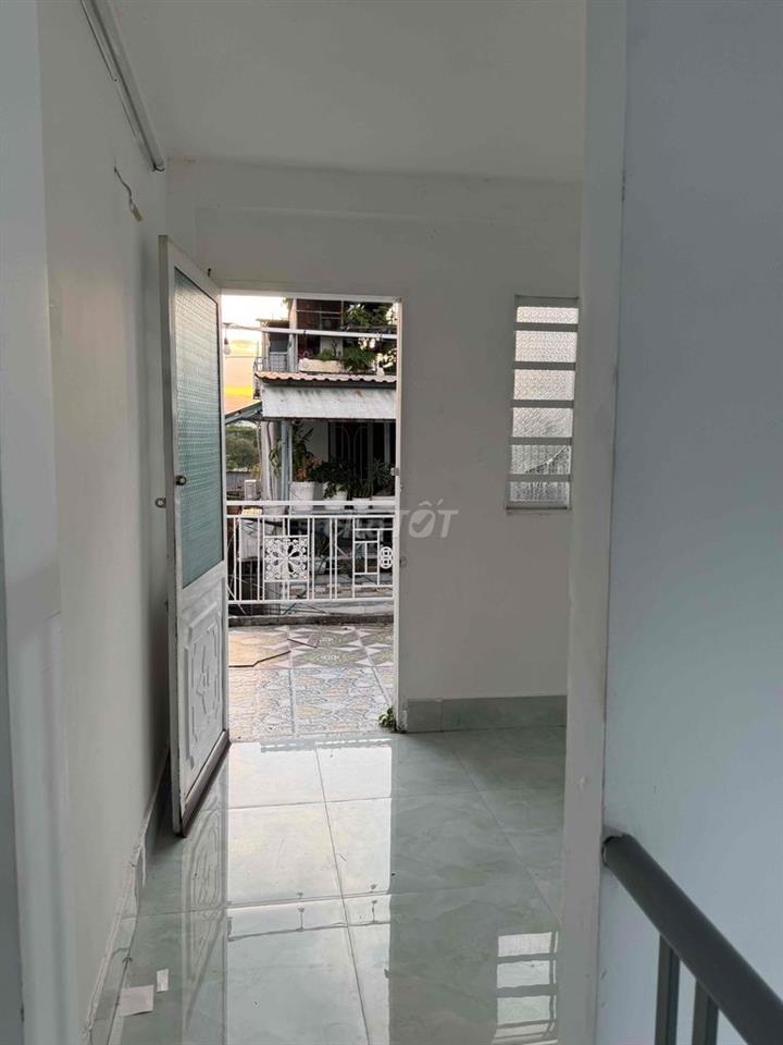 Nhà nguyên căn PHL, Q7 ( sát bên Era Town), 3PN, 2WC, 7tr