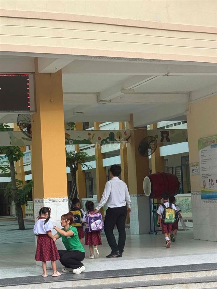 cho thuê mặt bằng bán nước, trà sữa đồ ăn vặt trước cổng trường học