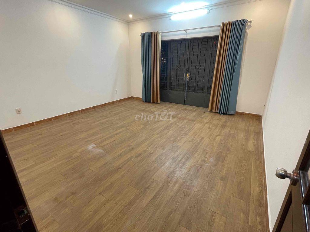 phòng đẹp full nội thất .
