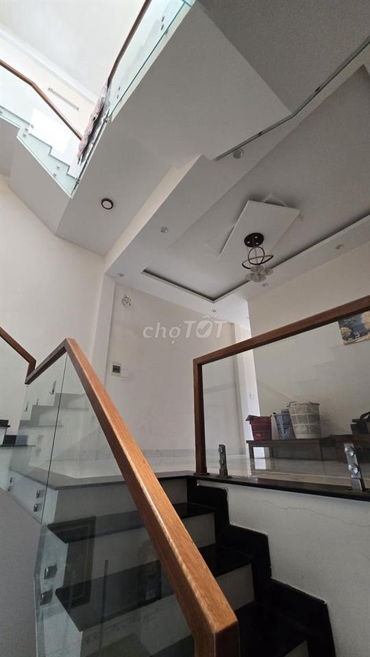[GÓC BÁN NHÀ ĐẸP] SIÊU PHẨM 3 TẦNG 5PN GẦN CẦU TUYÊN SƠN