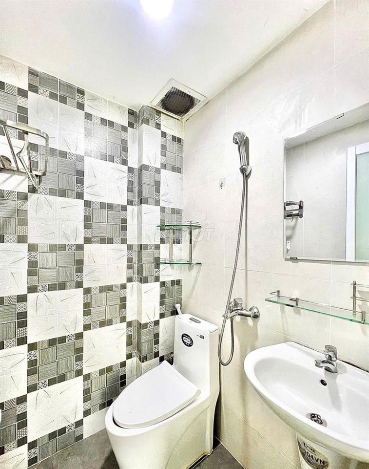 Gác lửng - Phan Văn Hân, ĐH Thủy Lợi, Cầu Thị Nghè Bình Thạnh