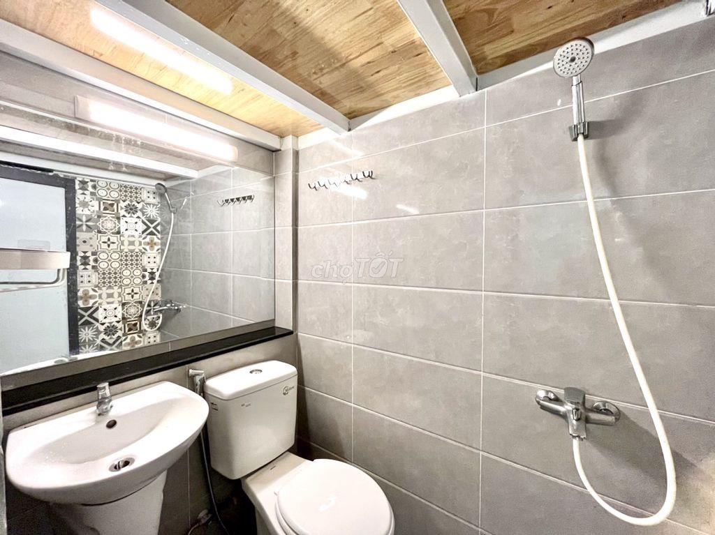 Gác Lửng NƠ TRANG LONG – Gần  ĐH Văn Lang CS2, BÌNH THẠNH