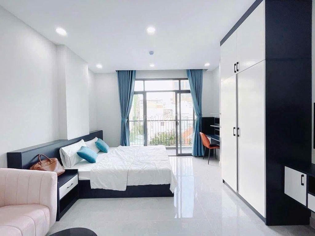 Căn hộ ban công - Lê Văn Sỹ, ngay Bờ Kè Trường Sa Quận 3