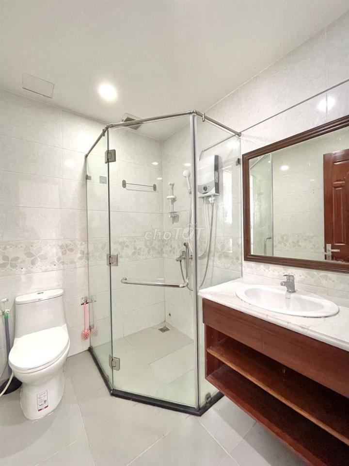 Căn Hộ Ban Công - Ngay Bờ Kè HOÀNG SA, MÁY GIẶT RIÊNG