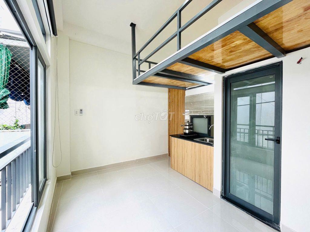 Gác Lửng - Nguyễn Thị Minh Khai, Ngay Cầu Thị Nghè Quận 1