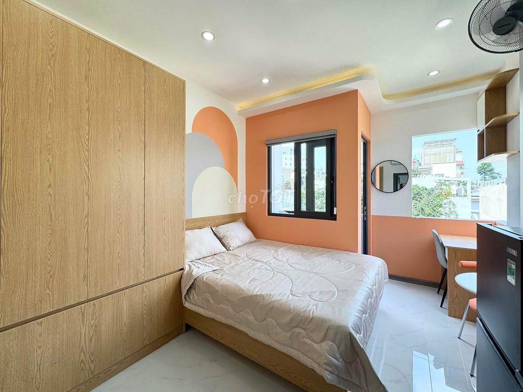 Căn Hộ Đón Nắng - Ngay Khu Ẩm Thực Phan Xích Long Phú Nhuận