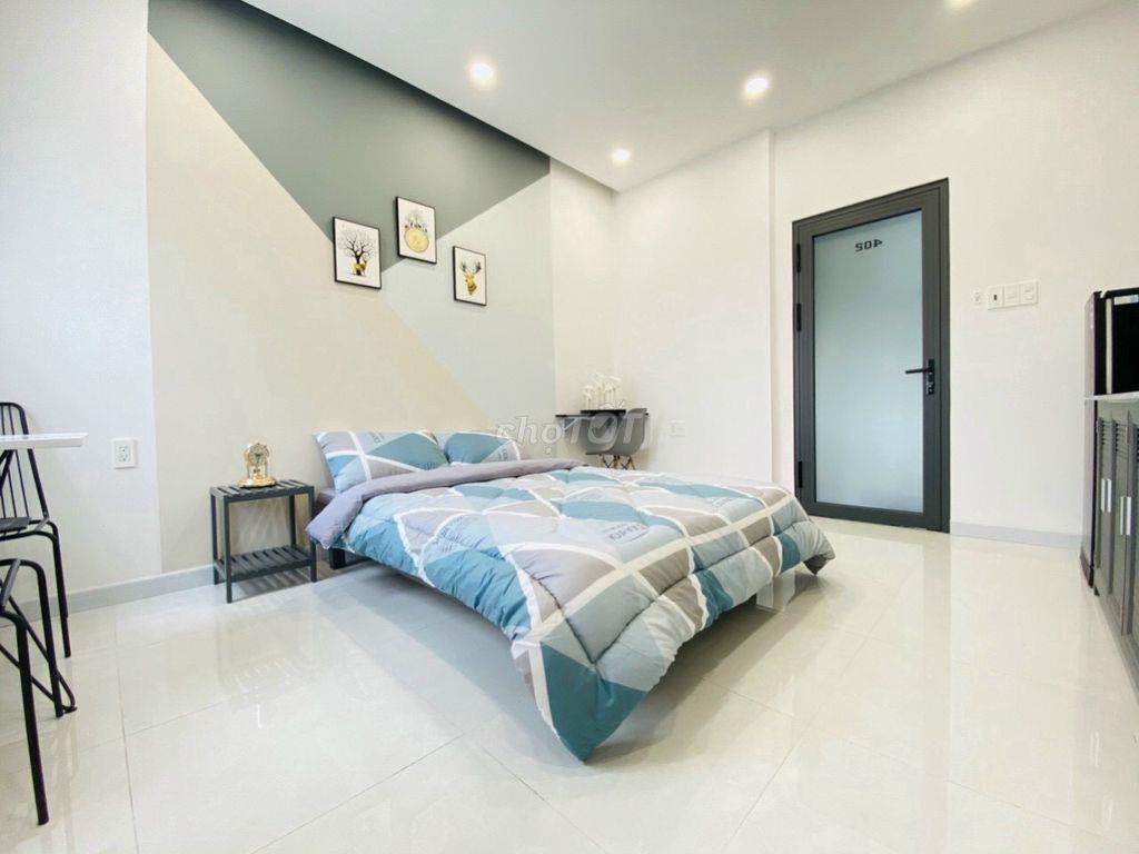 Phòng Đón Nắng - Gần CoopMart Huỳnh Tấn Phát Quận 7