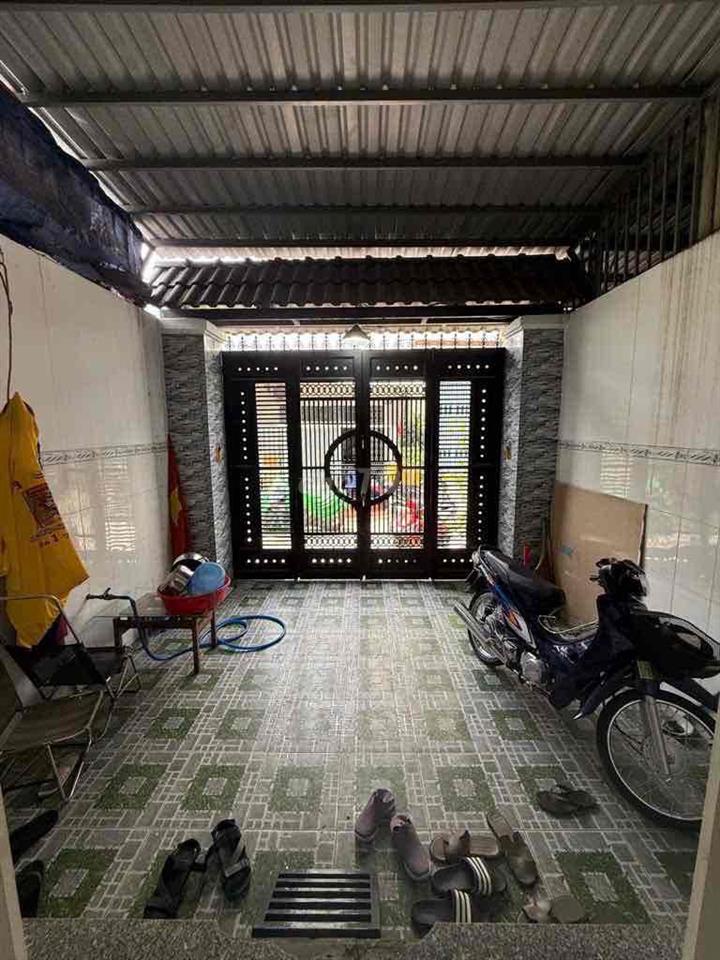 NHÀ 4 TẦNG BTCT (4x17.5)  - HẺM XE HƠI - KHU DÂN CƯ ĐÔNG-4PN-4WC-5,4ty
