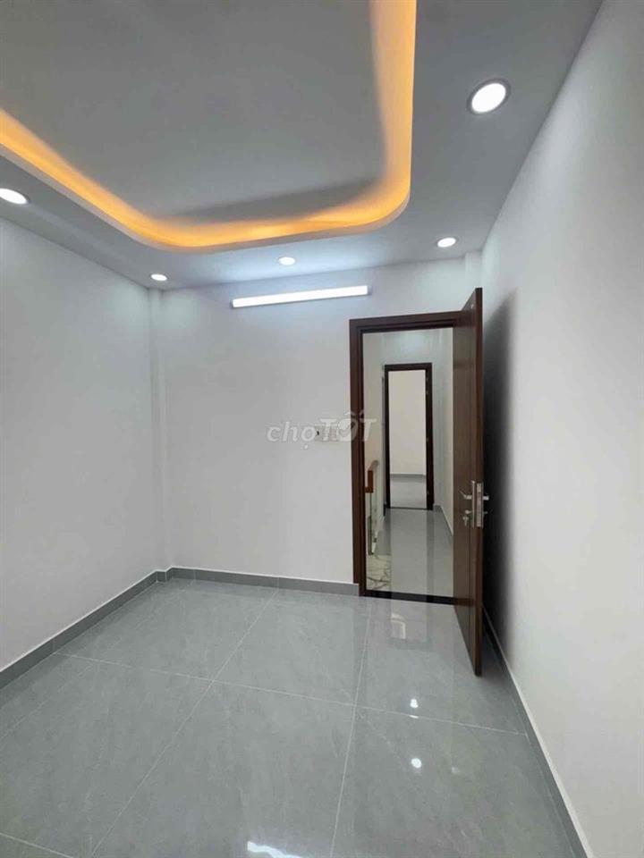 NHÀ MỚI- 3x8m-2PN-2WC-1BC-HEM BA GÁC-KHU DÂN TRi
