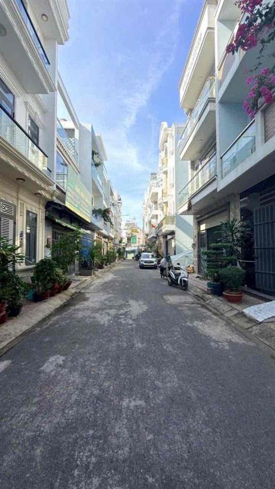 ĐẤT 5,5 X 10M,TỈNH LỘ 10,BÌNH TÂN,  KHU PHÂN LÔ, GIÁ 3 TỶ6 CÒN THƯƠNG