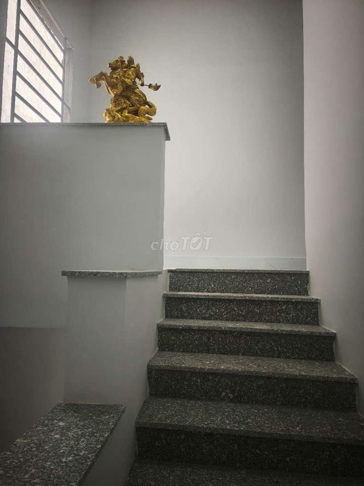 nhà mới vào ở ngay