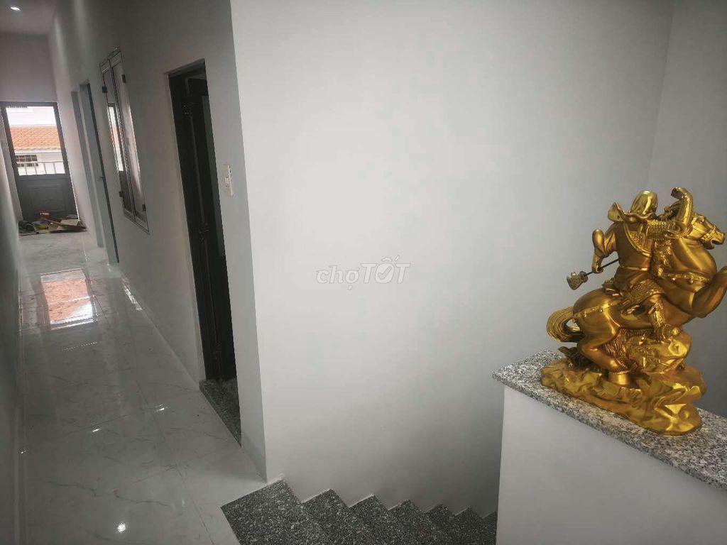 nhà mới vào ở ngay