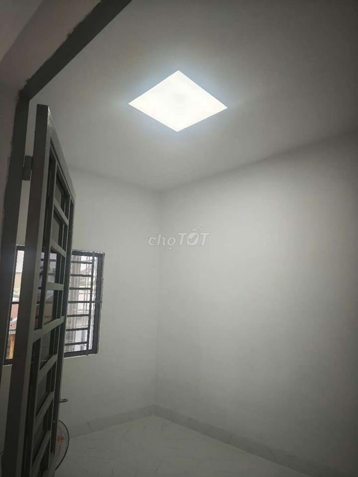 nhà mới vào ở ngay