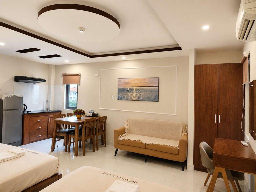 sang nhượng khách sạn