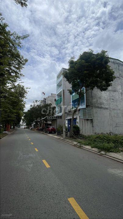 CHO THUÊ NHÀ RỘNG RÃI 249M2 SÀN, ẤP 2, ĐA PHƯỚC, BÌNH CHÁNH