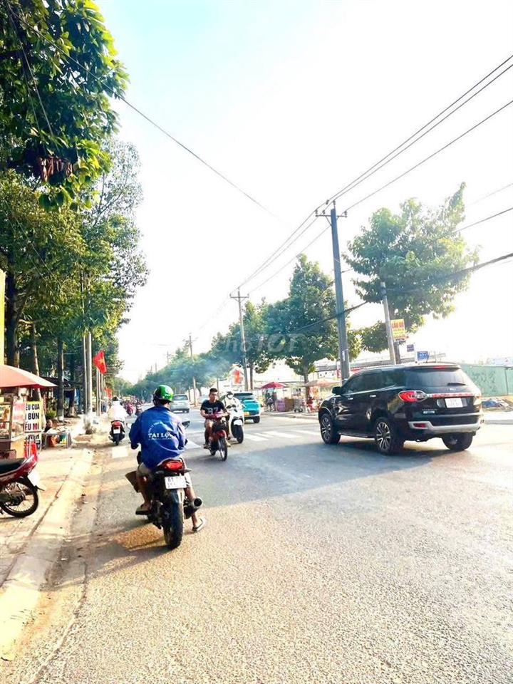 CHO THUÊ NHÀ RỘNG RÃI 249M2 SÀN, ẤP 2, ĐA PHƯỚC, BÌNH CHÁNH