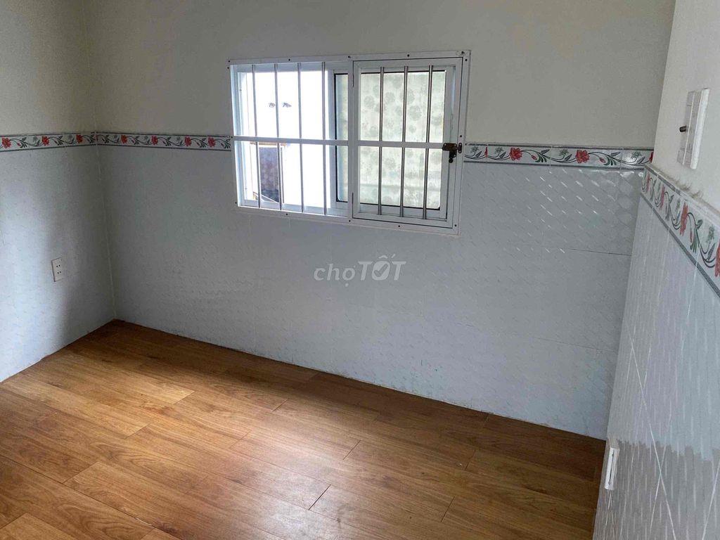 Chính chủ cho thuê nhà nhỏ cách trường ĐH Công nghiệp 150m
