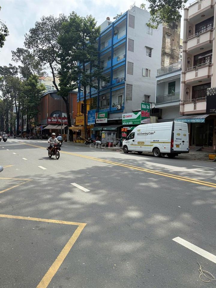 BÁN NHÀ MẶT TIỀN KINH DOANH SIÊU ĐẮC ĐỊA NGUYỄN CHÍ THANH - Q5