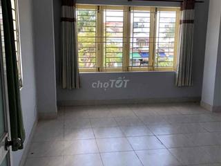 phòng trợ mặt tiền đường D9, sạch sẽ tiện lợi