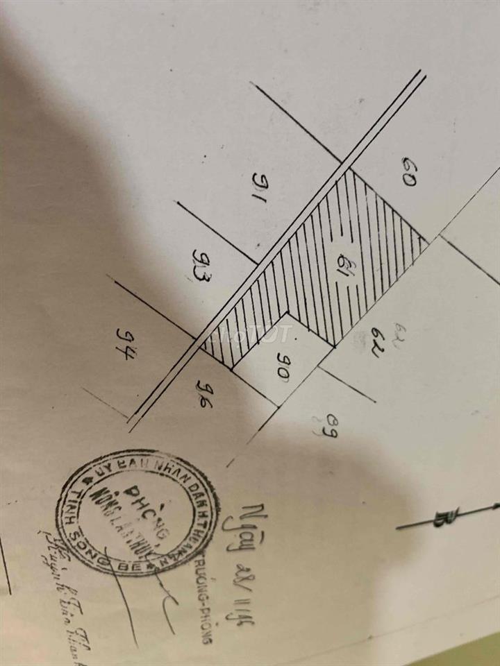 Cần bán đất vườn DT 25x40 = 1000 m2 có 200 m2 đất ở