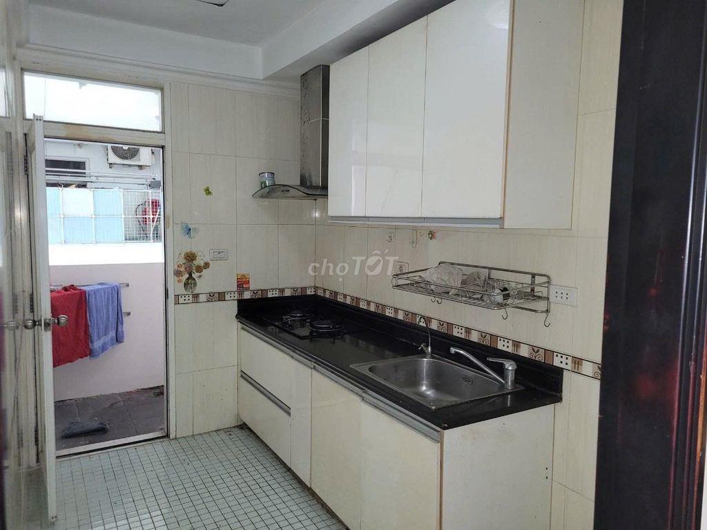 Bán gấp chung cư Screc Quận 3 110m2 3PN 3WC Giảm sốc 500tr chỉ 4,98 tỷ