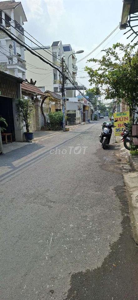 nhà bán mặt tiền trung mỹ tây 01