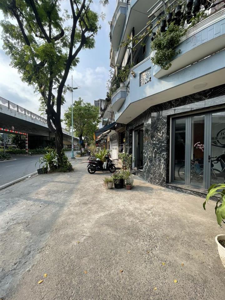 Mặt bằng, nhà ở - An Ninh, Đẹp và Sạch Sẽ 