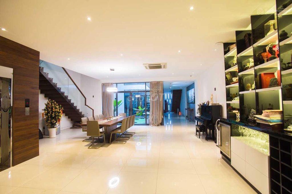 Cho thuê nhà 200A Nguyễn Trọng Tuyển , Phường 08, Quận Phú Nhuận.
