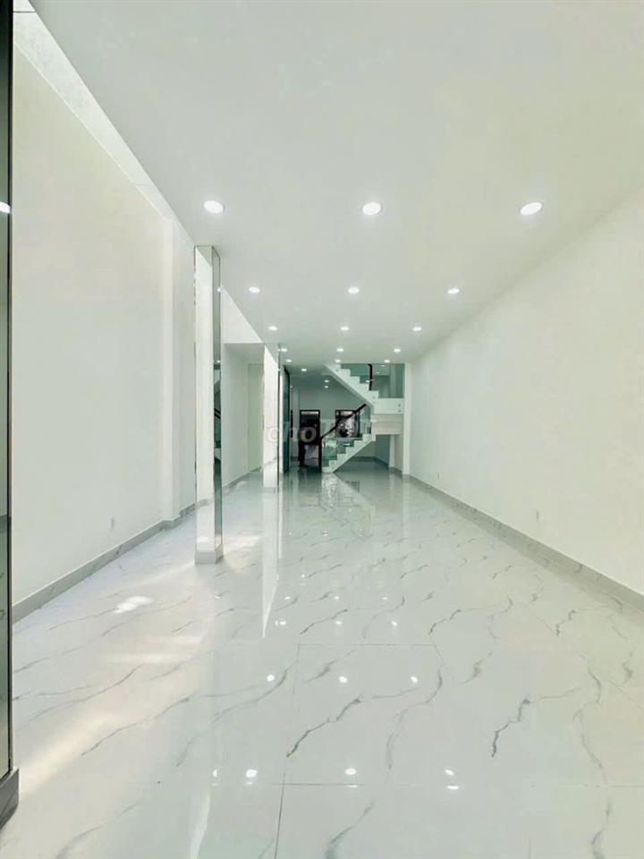 - Cho thuê nhà 25C Thăng Long, Phường 04, Quận Tân Bình