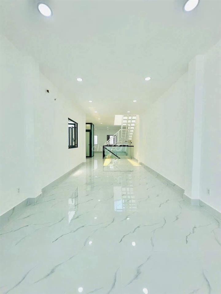 - Cho thuê nhà 25C Thăng Long, Phường 04, Quận Tân Bình
