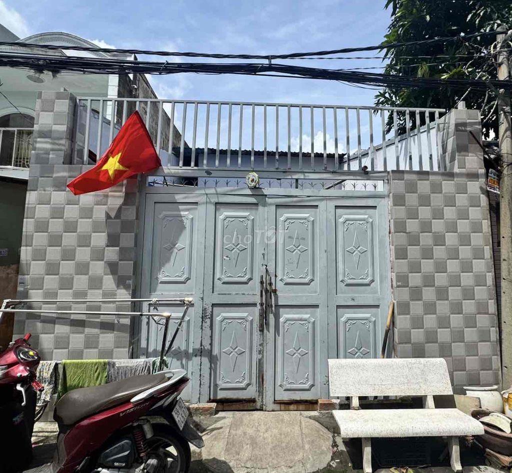 Nhà đường 11 (hẻm 84), hẻm thông xe hơi tránh nhau. Trường Thọ TĐ