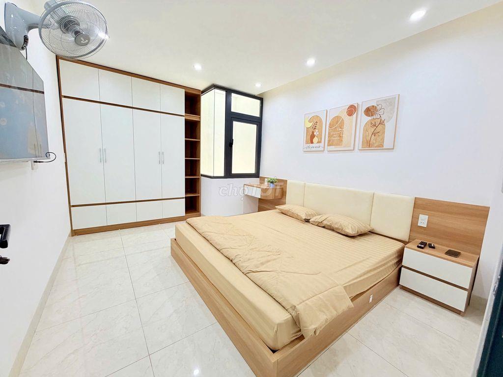 Nhà 2,5 Tầng Kiệt Ô Tô Tô Hiệu bên hông trường Tiểu học