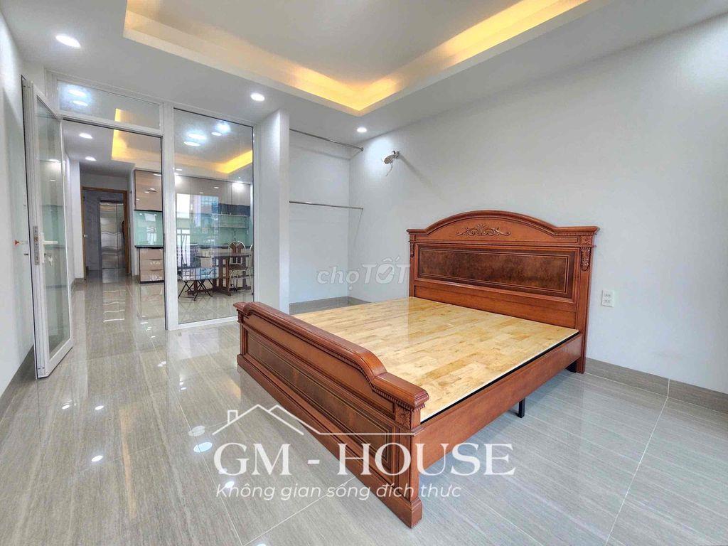 Căn hộ dịch vụ 1 PK+1PN có thang máy, nước nóng