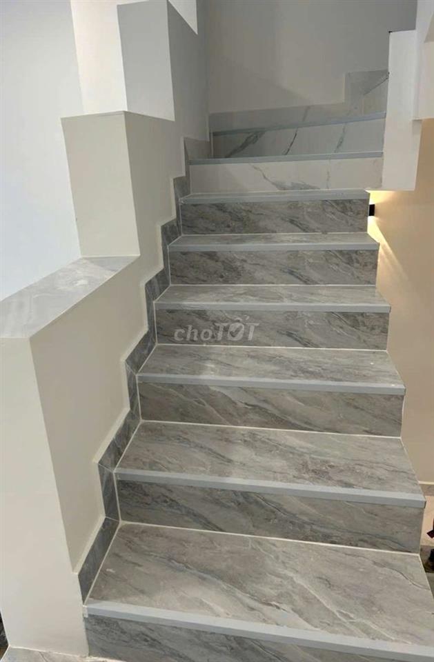 Nhà làm CHDV - Hậu Giang - Q6 - Mới xây