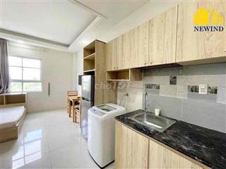 SẴN PHÒNG STUDIO BAN CÔNG THOÁNG, SAU LƯNG VINCOM LÊ VĂN VIỆT