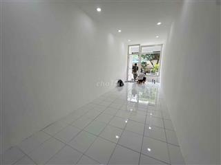 MẶT BẰNG KINH DOANH TRUNG TÂM NGÃ TƯ THỦ ĐỨC