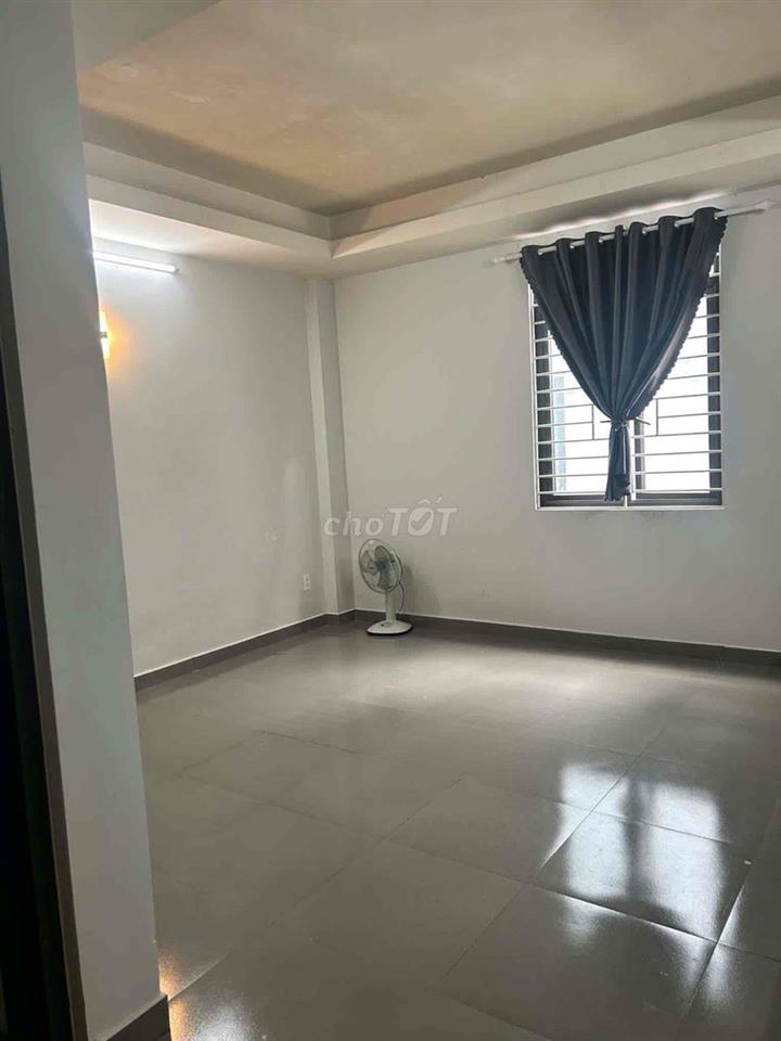 kiếm nam ở ghép 1- 2 bạn