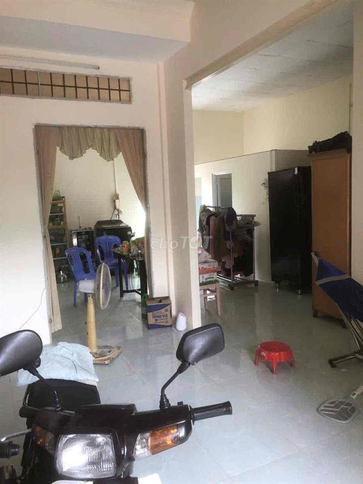 Bán đất tặng nhà