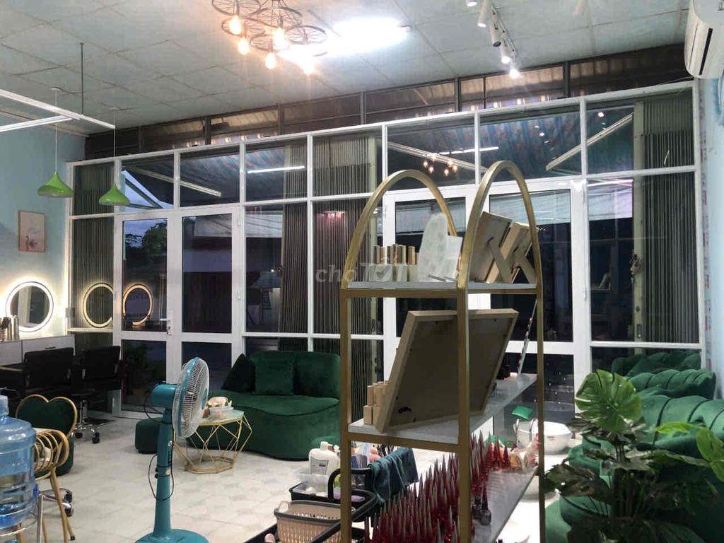Bán đất tặng nhà