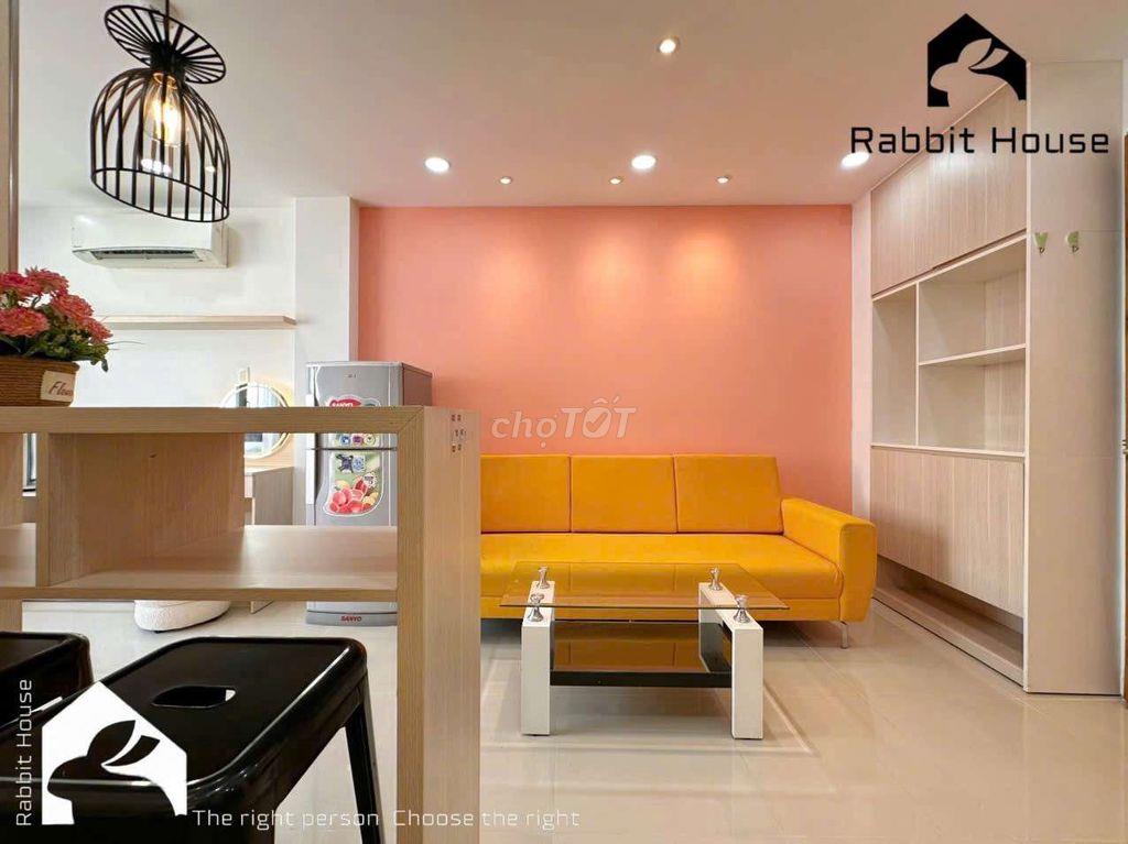 🏡 CHO THUÊ CĂN HỘ TÁCH BẾP, CÓ BAN CÔNG ĐẸP NGAY TẠI QUẬN 10