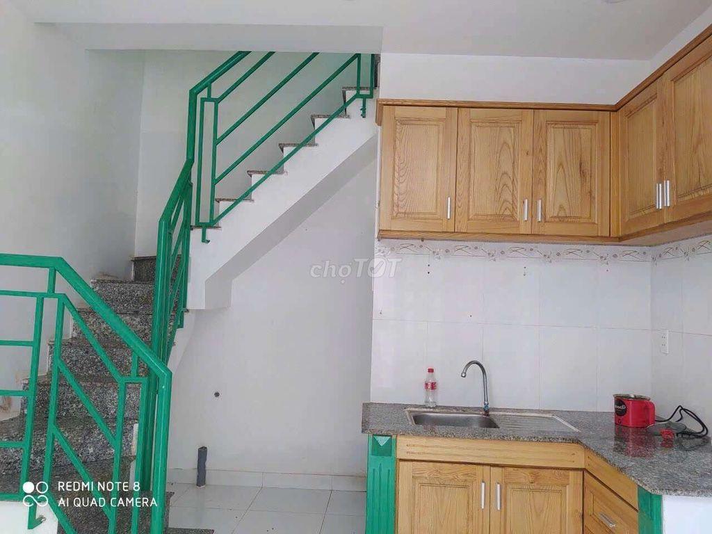 Cho Thuê nhà nhỏ 1 trệt 1 lầu 