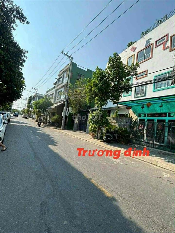 bán nhà cấp 4 mặt tiền trương định