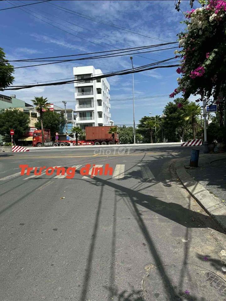 bán nhà cấp 4 mặt tiền trương định