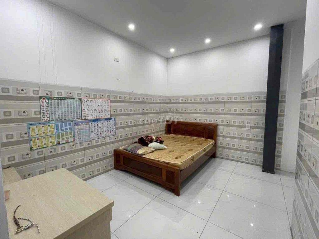 🌼NHÀ 3 TẦNG ĐƯỜNG 7M5 BÀU VÀNG GẦN CÔNG KCN HOÀ KHÁNH  - Diện tích: 20