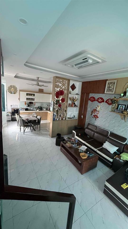 Nhà ở cần bán