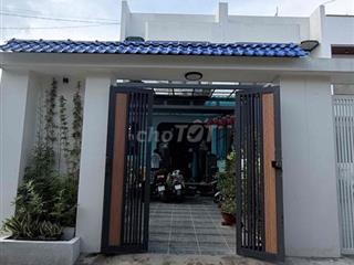 Nhà ở cần bán