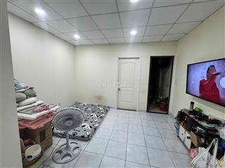 Căn hộ 1PN, 1 WC 38m2 tầng trung