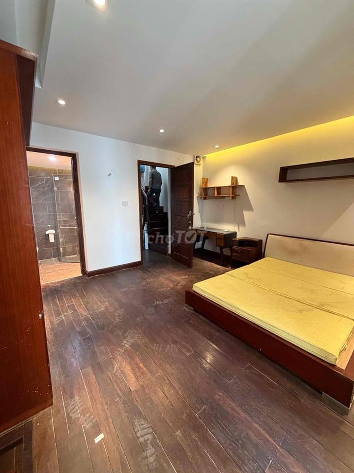 nhà phân lô ngõ 36 đào tấn 70m x 4tầng 4 ngủ